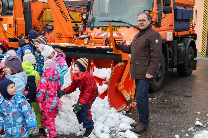 V areálu Správy a údržby silnic Pardubického kraje se děti pobavily už popatnácté