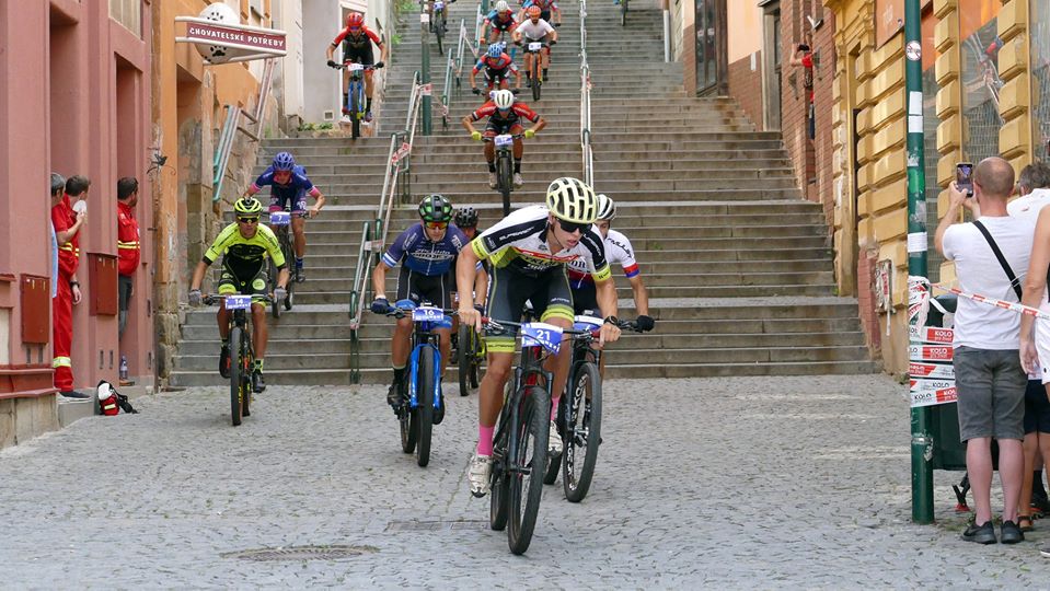 Bikeři v sobotu opět sjížděli Široké schody