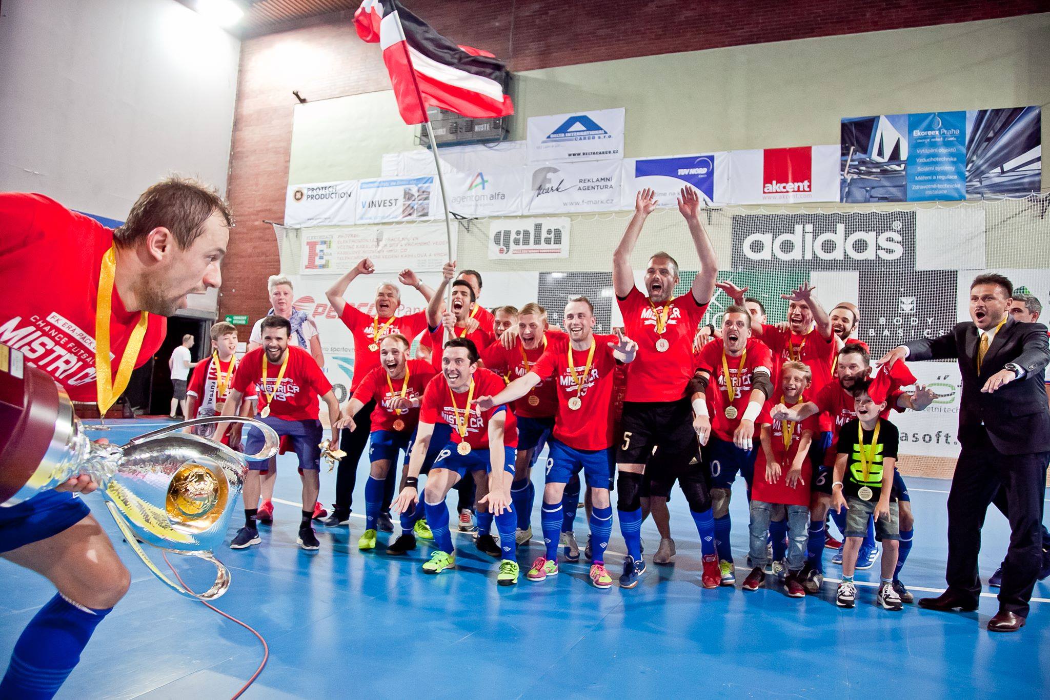 Nešťastná třináctka prolomena! Chrudim nadále vládne českému futsalu