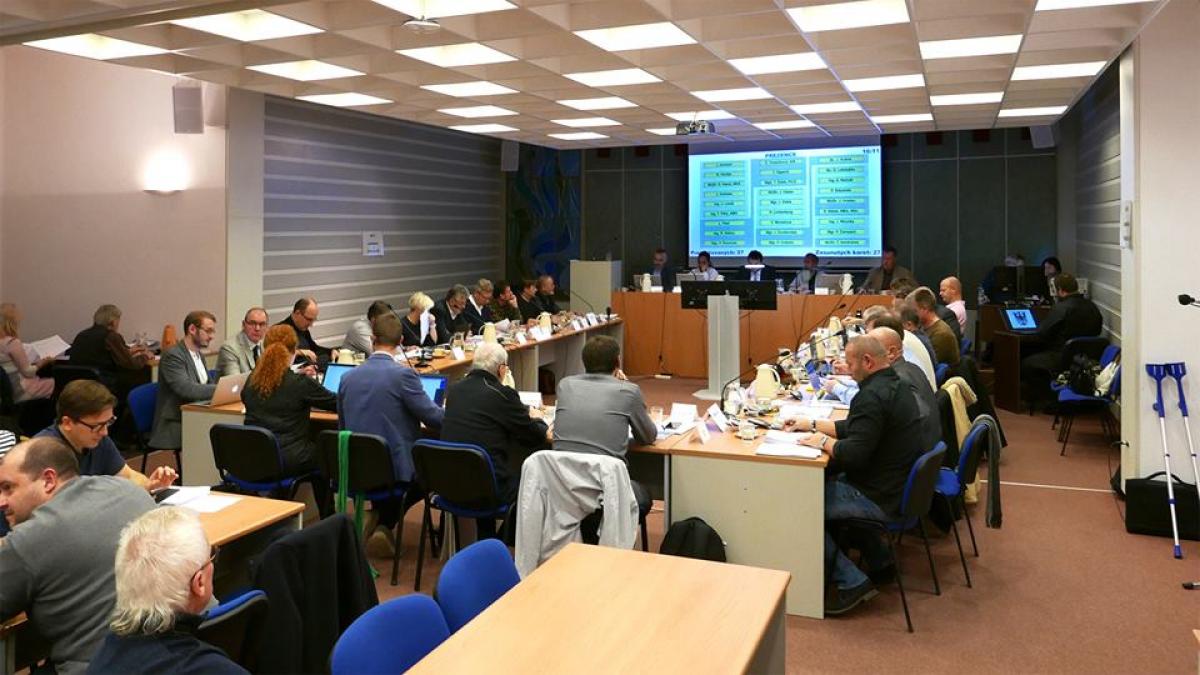 Jan Švadlenka: Je možnost podávat dotazy pro zasedání zastupitelstva města elektronicky dobrý nápad?