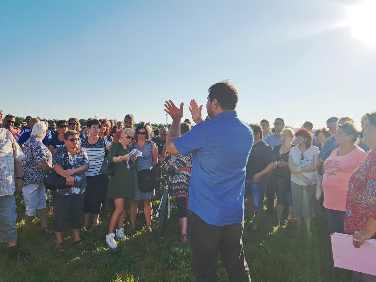 S peticí Markováků si politici hlavu nedělali