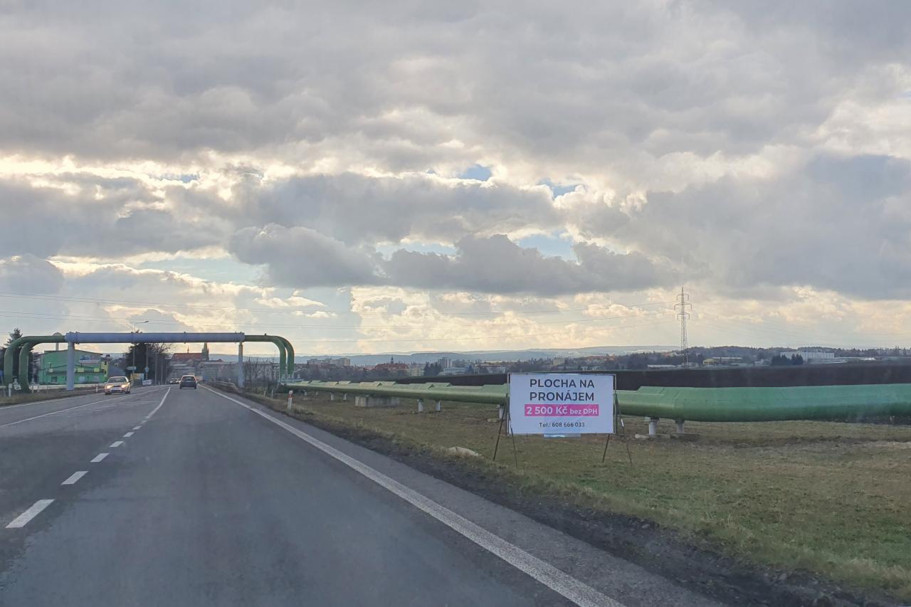 Komu patří bilboardy u silnic?