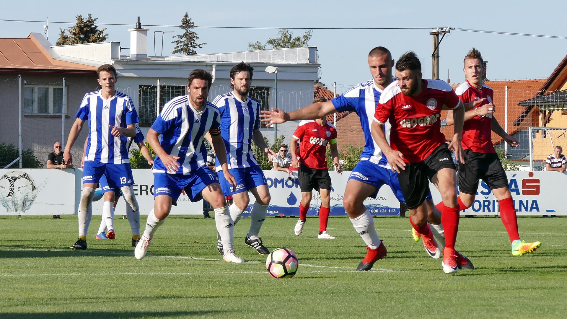 Doma stále bez ztráty, v derby to odnesl Převýšov