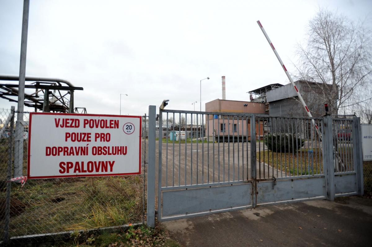 Zabrání politici obnovení nebezpečné spalovny? 