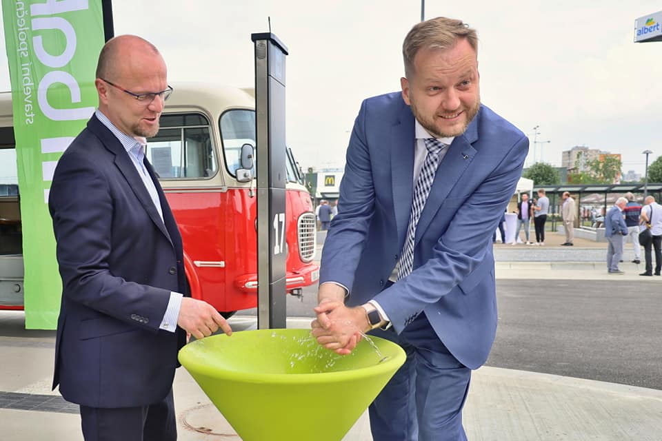 Nový terminál B cestujícím ulehčí přestup. Kritici ale našli vadu na kráse