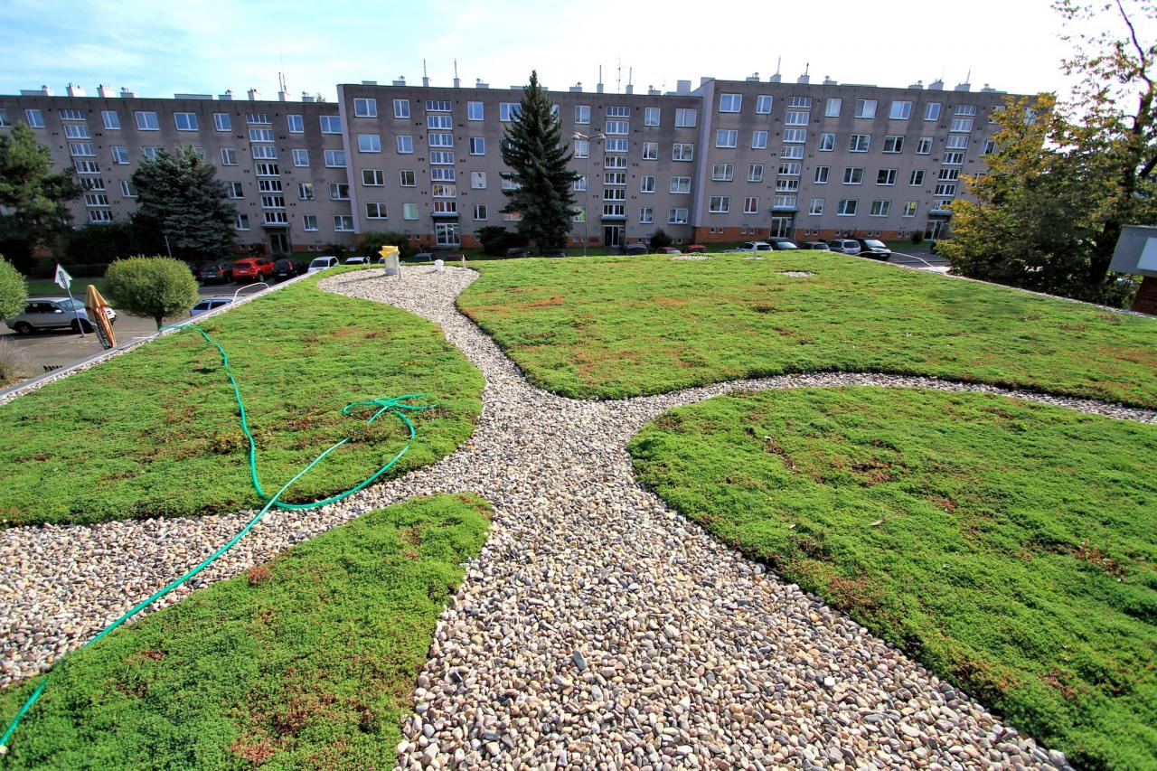 Údržba střechy může stát desetitisíce, nevhodná i více