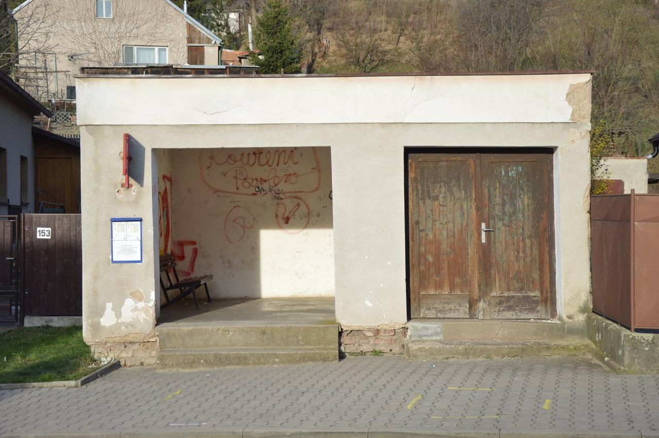 Zastávku v Malecké město opraví