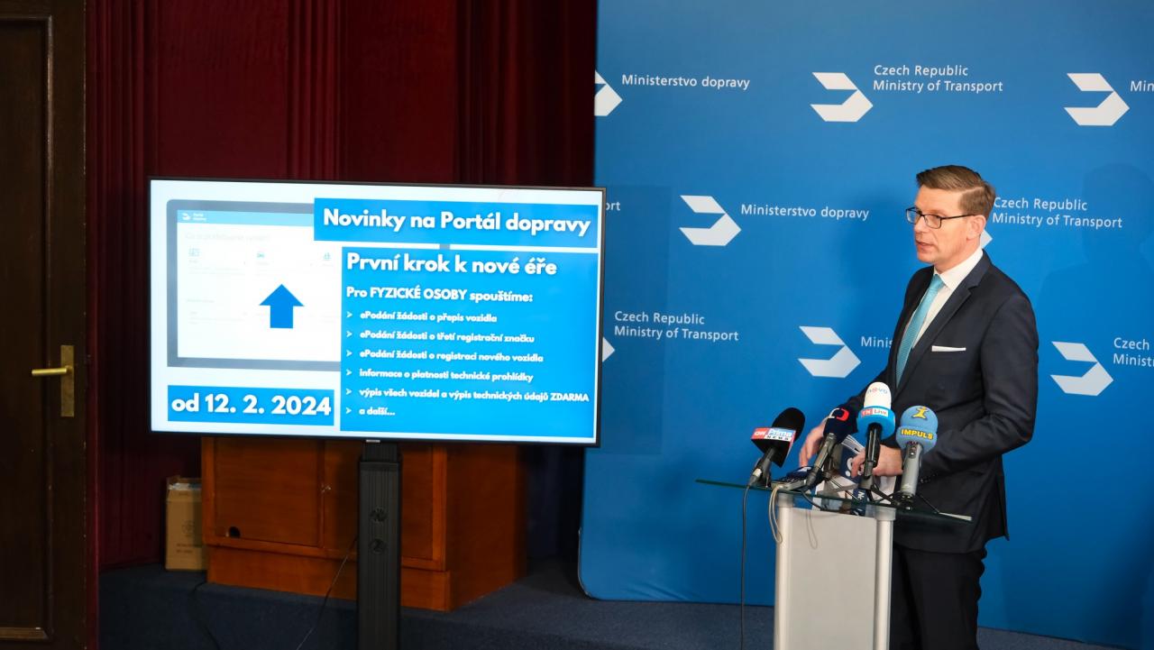 Portál dopravy nabízí nové funkce! Bankovní identita pomůže i u řidičáku