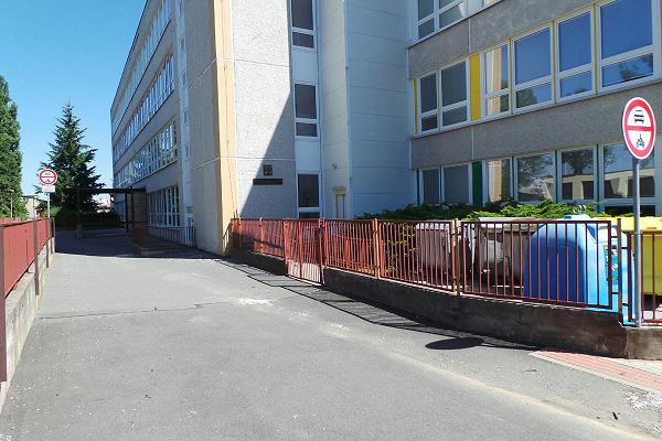 Na Malíkovi opraví sprchy a šatny