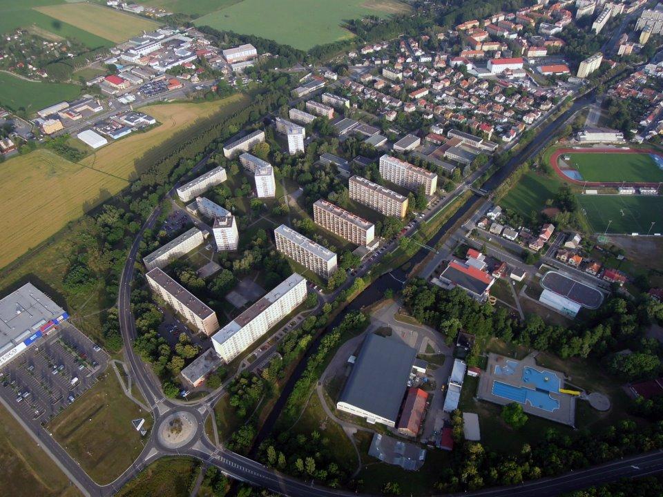 Nový sjezd ke sportovištím chce město stavět už v příštím roce