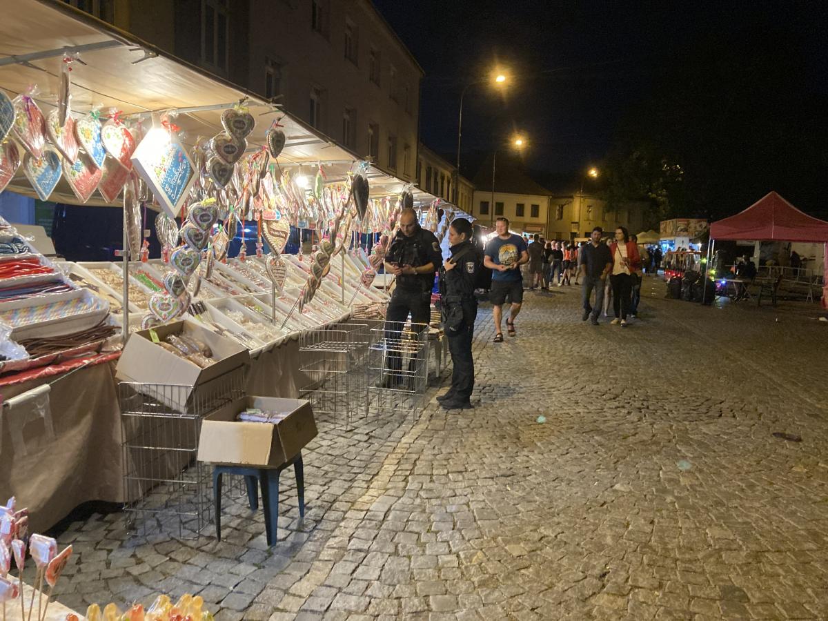 O víkendu se noční klid zkrátí o tři hodiny