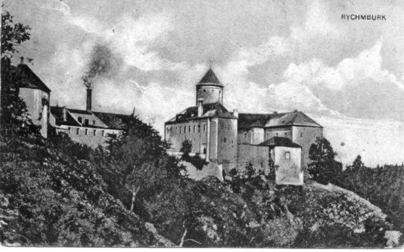 Hrad Rychmburk se definitivně změní. Nechcete ho?