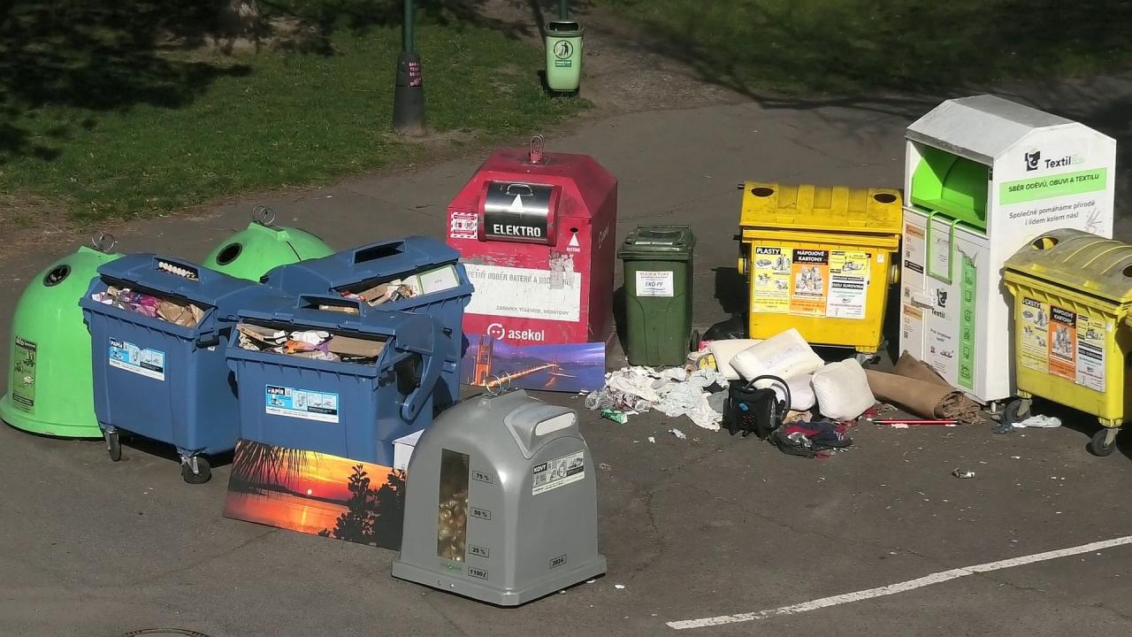 Problém s přeplněnými kontejnery: Čistá a uklizená Chrudim je našim cílem
