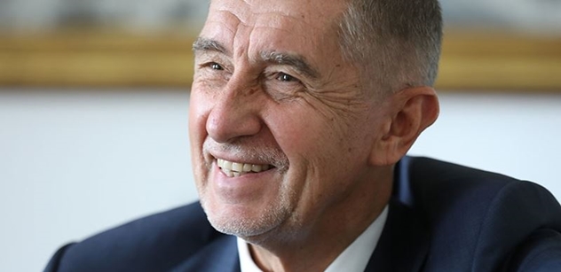 V protestech nejde jen o Benešovou, dokonce nejde ani jen o Babiše