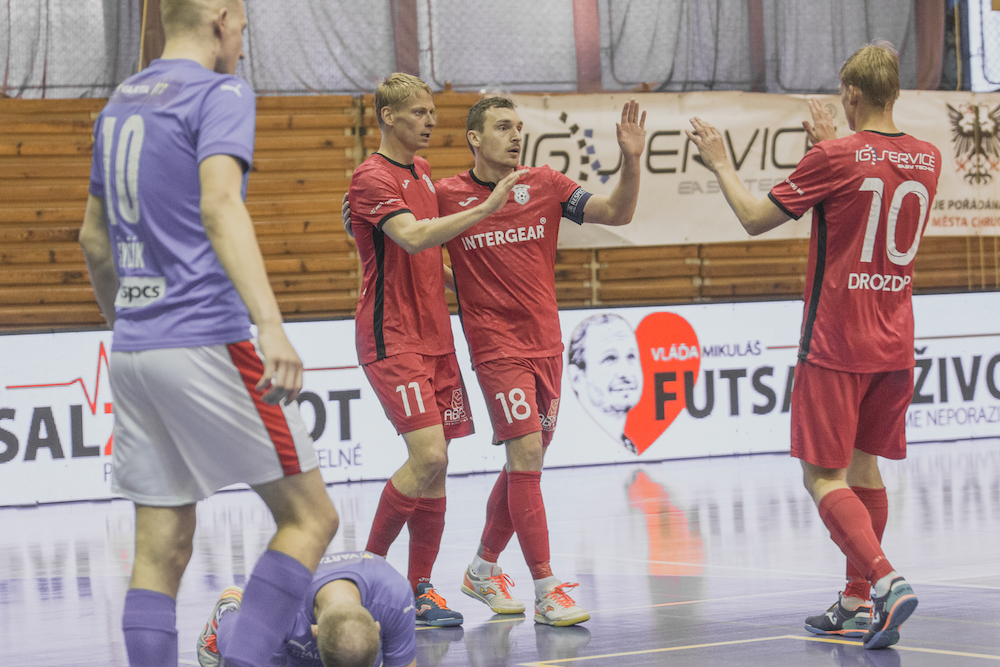 Skvělý vstup do semifinále. Chrudim vynulovala Slavii