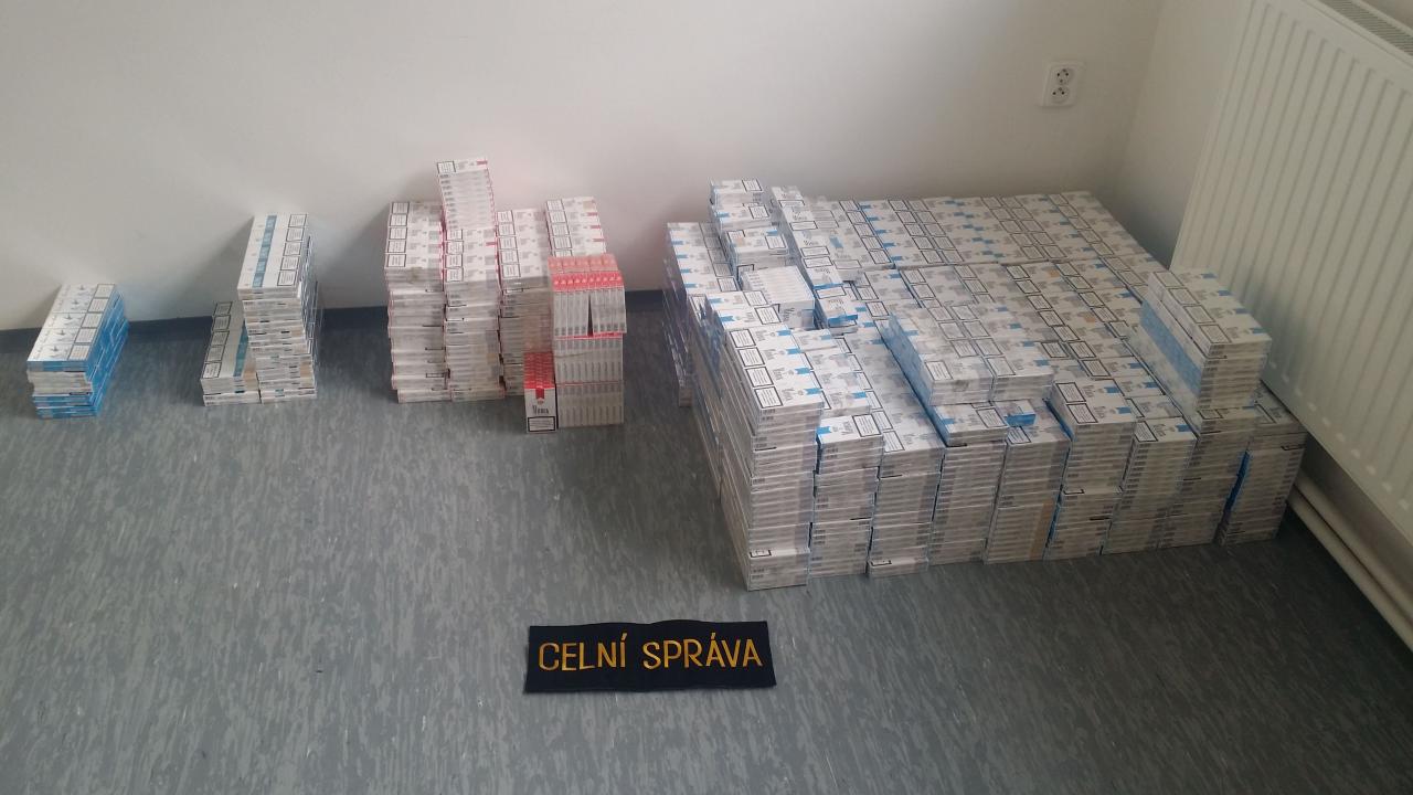 Celníci lapili prchající pašeráky