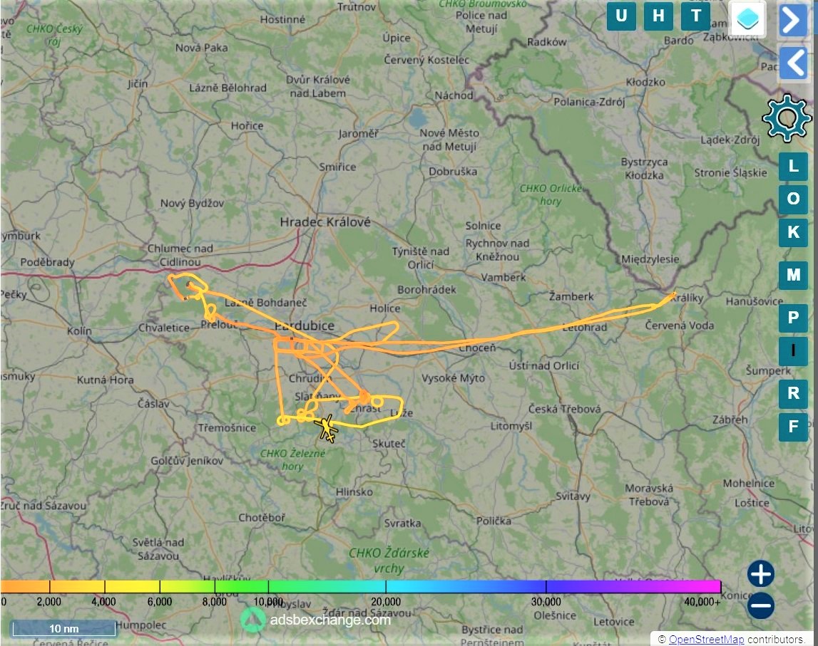 Ve ztrátách a nálezech se objevilo sledovací zařízení