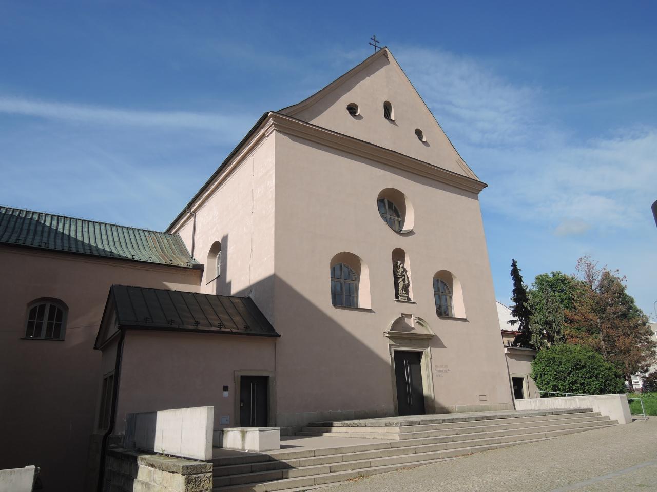 O kamenosochařských památkách v Chrudimi