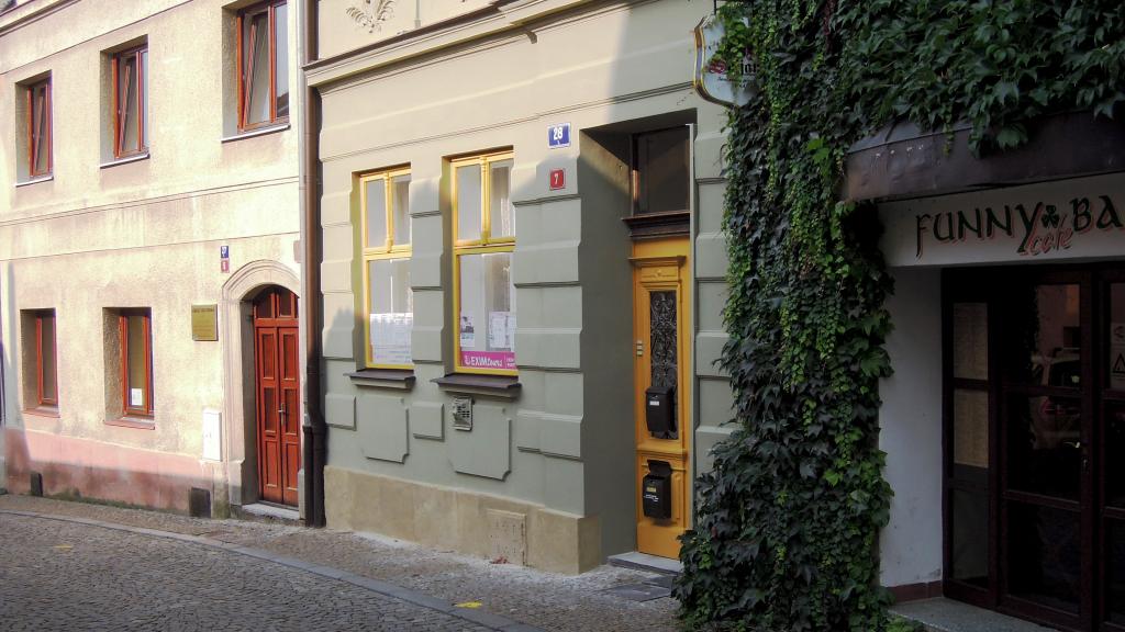 Zlatá Pecka omezí dopravu v okolí Resselova náměstí