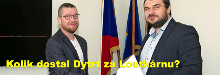 Kolik dostal Dytrt za Loutkárnu?
