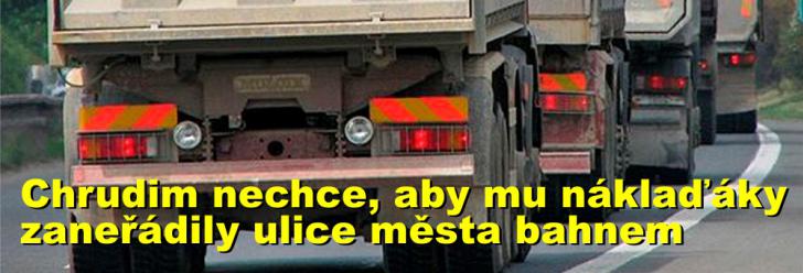Chrudim nechce, aby jí náklaďáky při sanaci jedů v bývalé Transportě zaneřádily ulice města bahnem