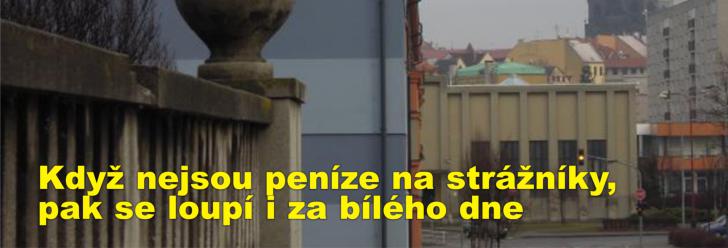 Když nejsou peníze na strážníky, pak se loupí i za bílého dne