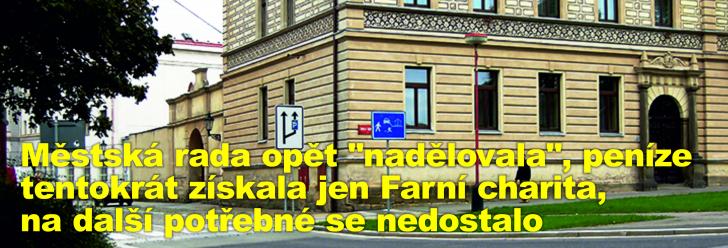 Městská rada opět "nadělovala", peníze tentokrát získala jen Farní charita Chrudim, na další potřebné se nedostalo