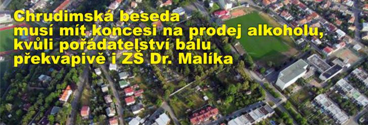 Chrudimská beseda musí mít koncesi na prodej alkoholu, kvůli pořádatelství bálu překvapivě i ZŠ Dr. Malíka