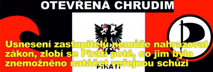 Usnesení zastupitelů nemůže nahrazovat zákon, zlobí se Piráti poté, co jim bylo znemožněno natáčet veřejnou schůzi