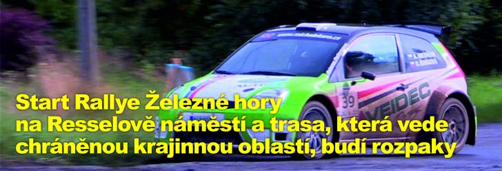 Start Rallye Železné hory na Resselově náměstí a trasa, která vede chráněnou krajinnou oblastí, budí rozpaky