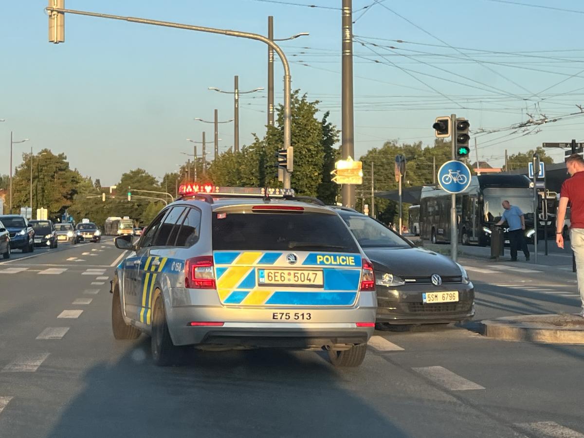 V Pardubicích chtějí zrušit dosavadní parkoviště u nádraží
