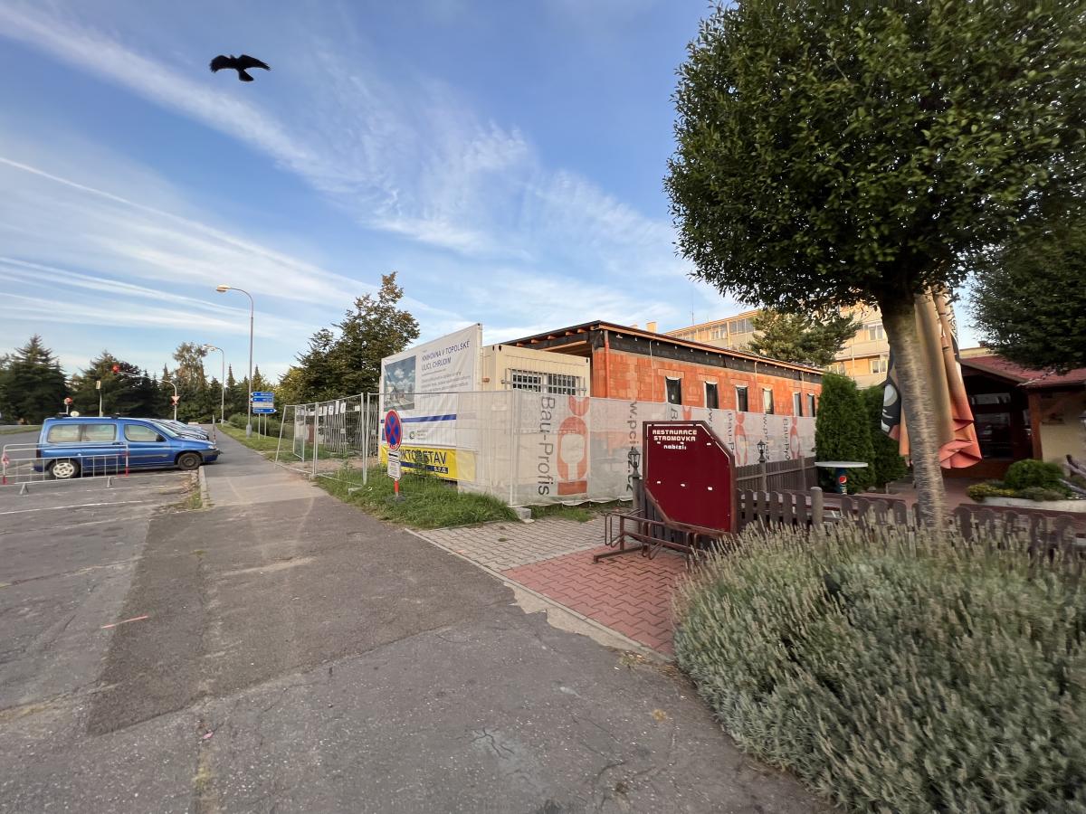 Zelená střecha knihovny se bez údržby neobejde