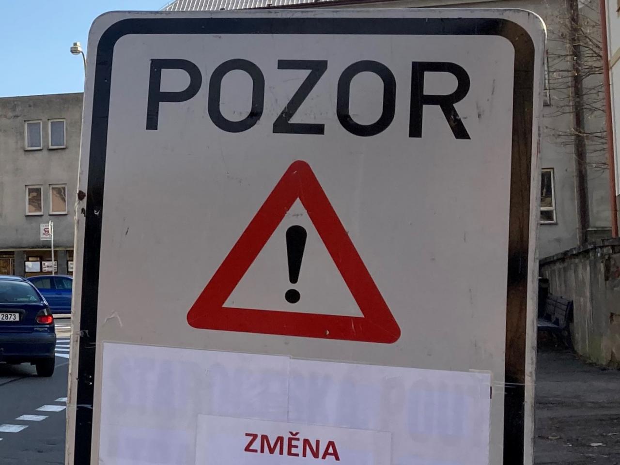 Finanční úřad: Sní daně na dálku a hrozí, že se z něj stane telefonní ústředna