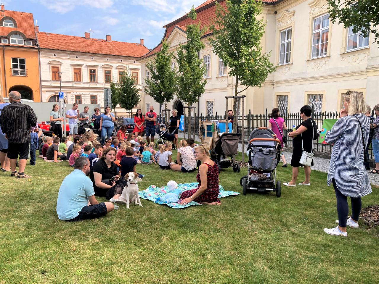 Perla východních Čech žije Slavnostmi medu a jablek