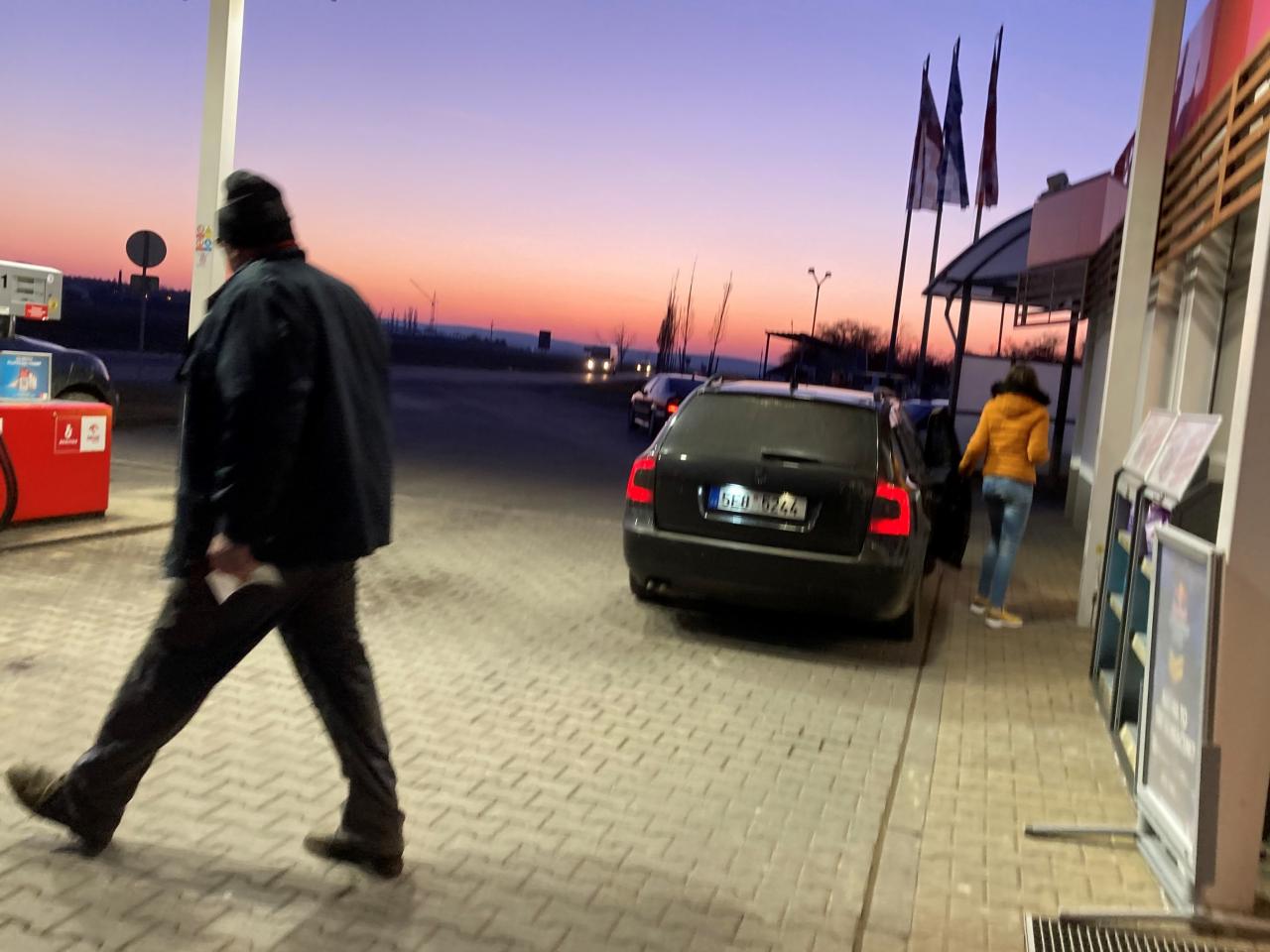 Krásný západ slunce si vyhlédl opilý muž i policisté