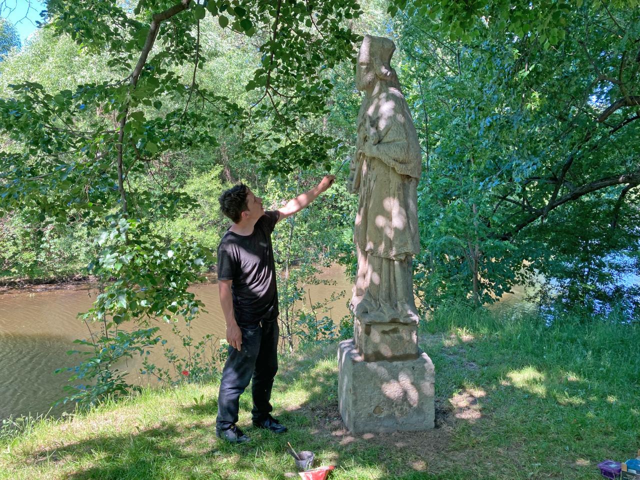 Město obnovu pomníku na Janderově celou nezaplatí