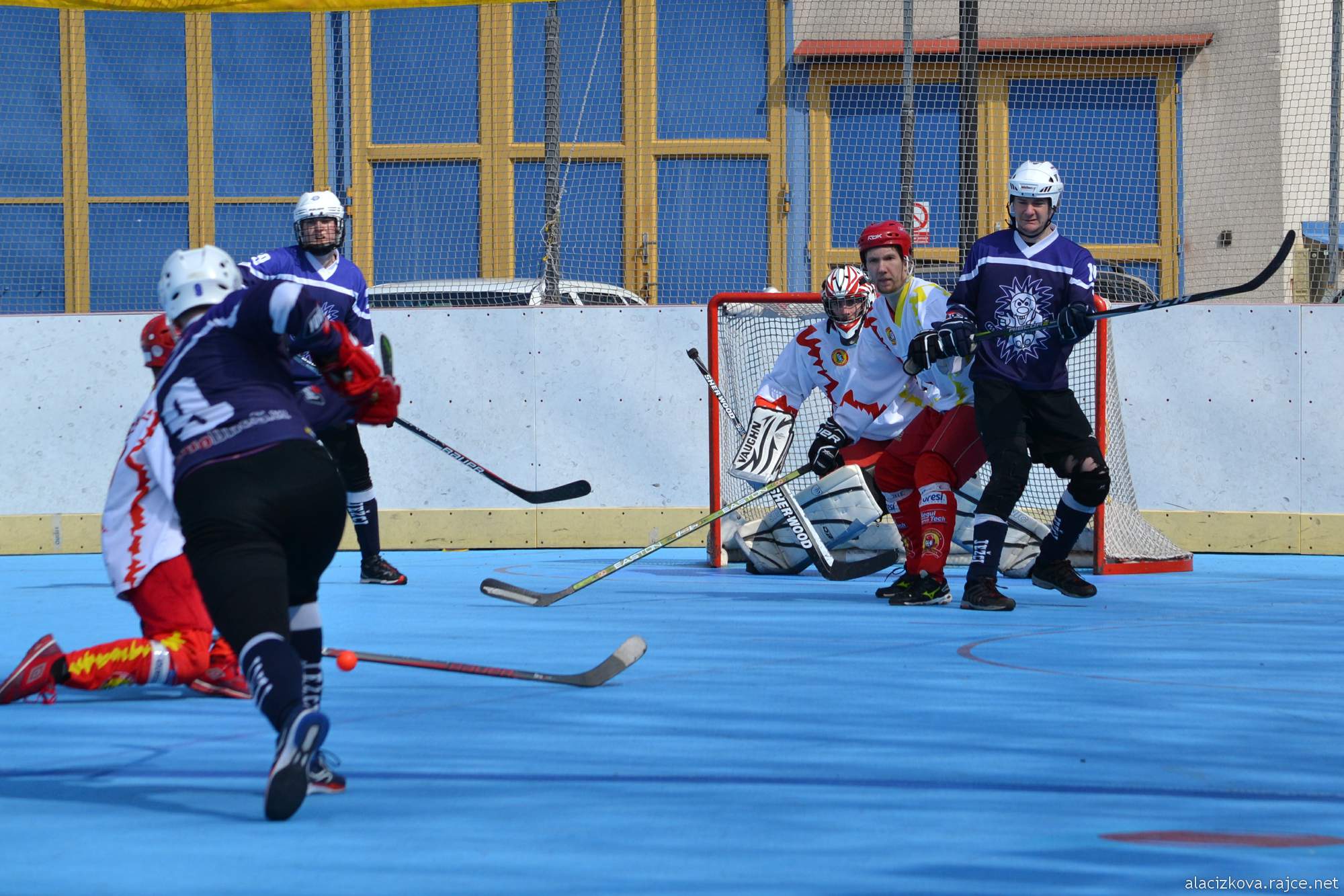 Ježci vykradli Hradec, chrudimský Jokerit drží čelní příčku