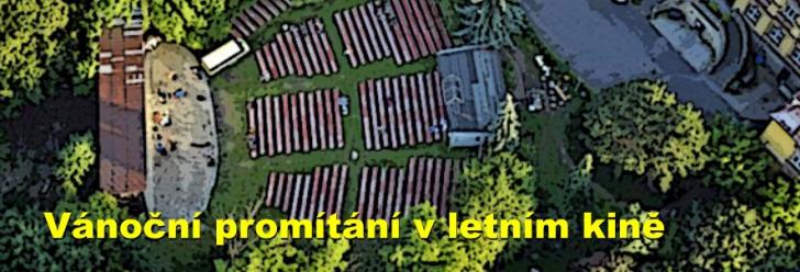 Vánoční promítání v letním kině
