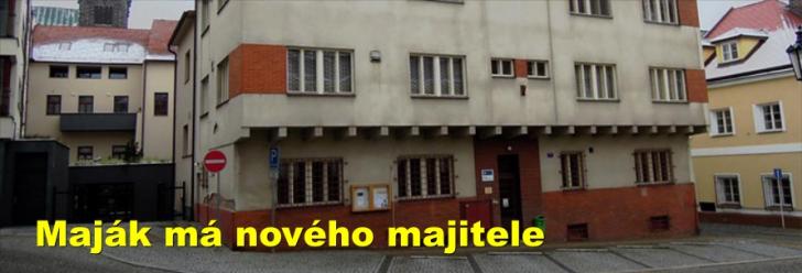 Maják má nového majitele, který se pouští do opravy střechy