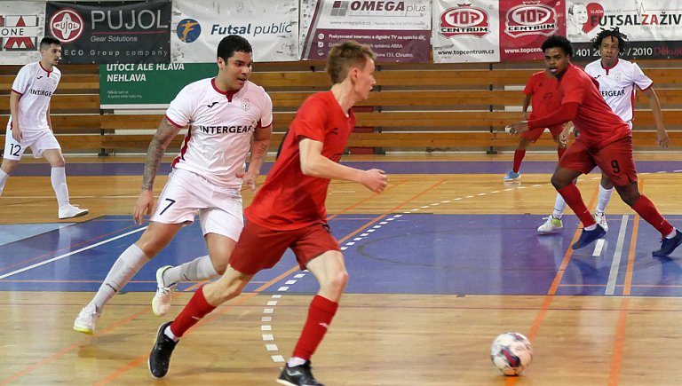 Chrudim – Kadaň 11:0. Lídr míří k výhře v základní části