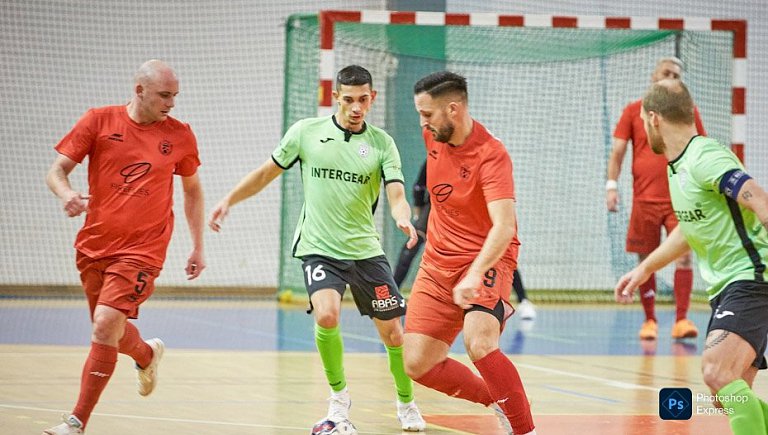 Dřina se vyplatila. Chrudim po boji veze z Kadaně mečbol