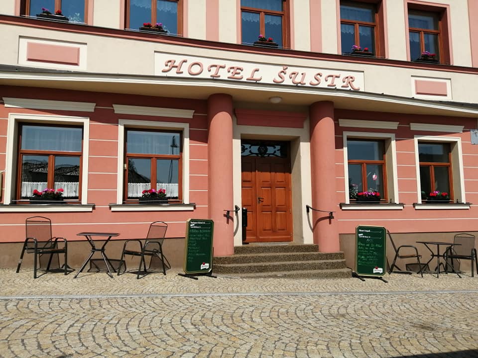 Folkový festival v Nasavrkách