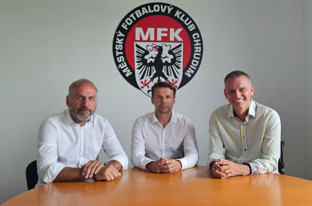 Petr Papoušek je novým trenérem MFK Chrudim