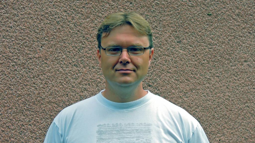 Zemřel včelař a vynálezce Roman Linhart 