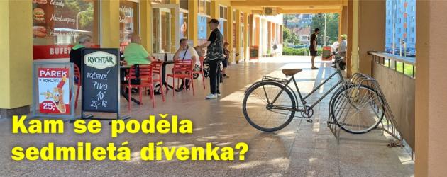 Ve Škroupově ulici se ztratila sedmiletá dívenka