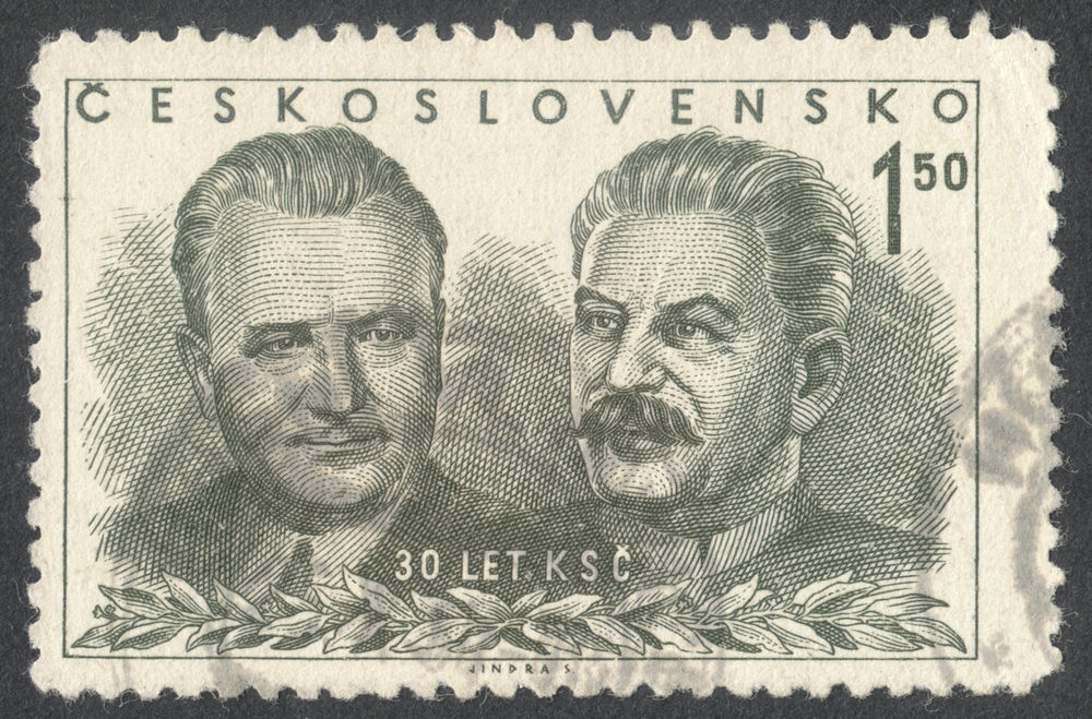 Odeberte čestné občanství všem bolševikům!