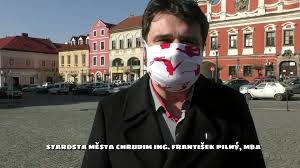 „Pojďte se starat o COVID pozitivní,“ zve starosta Pilný rouškofoby