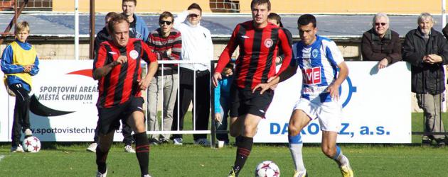 Česká fotbalová liga finišuje, na programu je východočeské derby