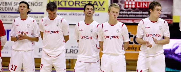 Příprava futsalového mistra pokračuje na turnaji v Trnavě, trenéři vyslali na Slovensko dva týmy