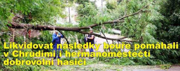 Likvidovat následky pondělní bouře pomáhala v Chrudimi i heřmanoměstecká jednotka dobrovolných hasičů